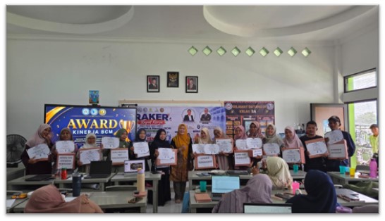 BCM AWARD 2026: SIT BINA CENDEKIA MANDIRI Berikan Penghargaan Kepada 17 Guru Dan Tenaga Kependidikan Berprestasi 